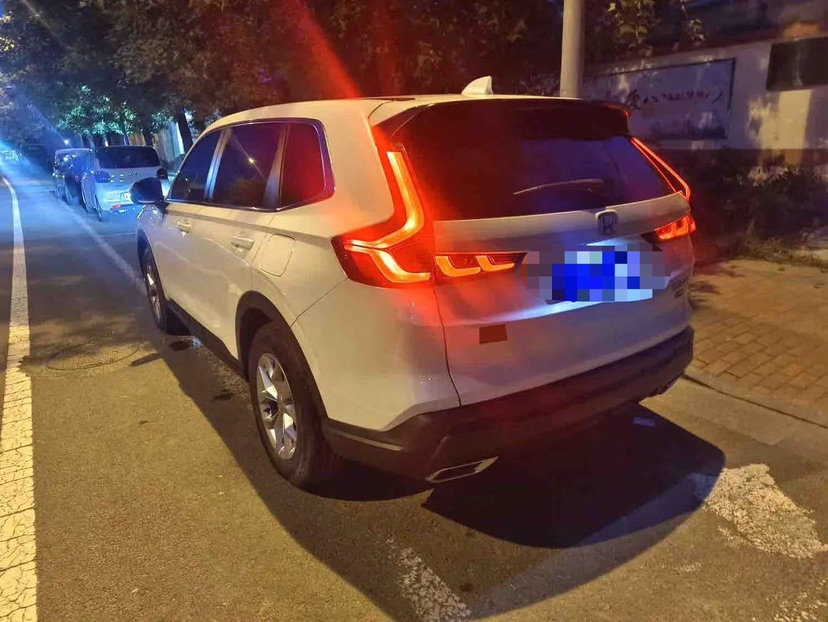Honda CR-V 2023 #3 Honda CR-V 2023 صورة سيارة #3