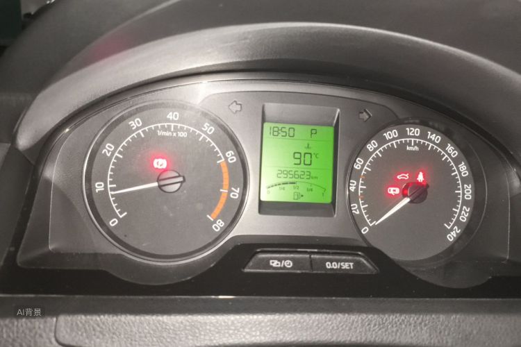 Skoda Rapid 2015 #13 Skoda Rapid 2015 image de voiture #13