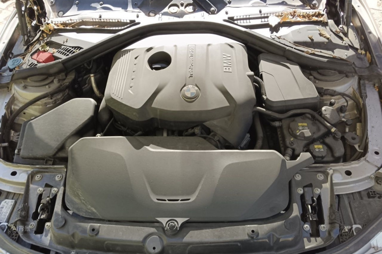 BMW 3 Series 2016 immagine di auto #22