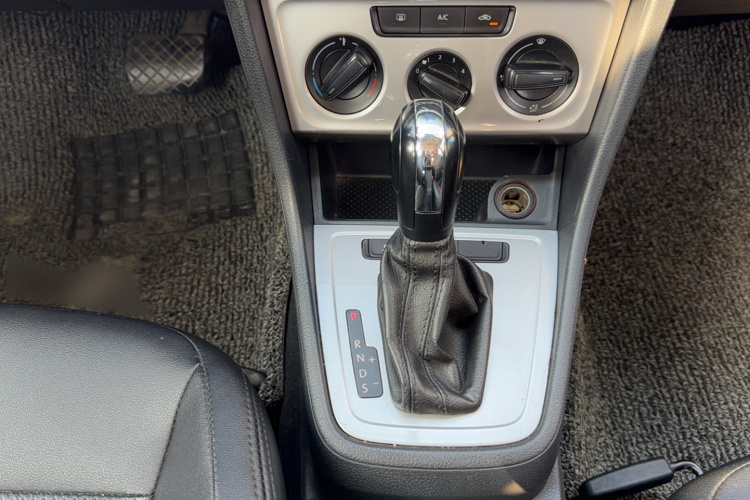 Volkswagen Lavida 2016 #14 Volkswagen Lavida 2016 car image #14
