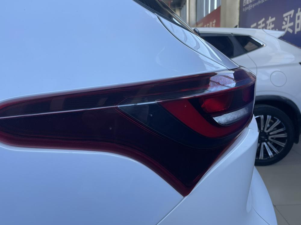 Jetour X70M 2023 car image #6