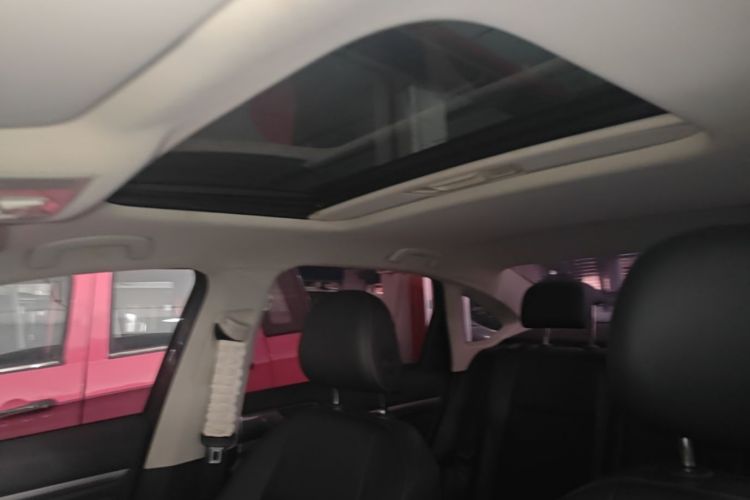 Volkswagen Lavida 2018 car image #18