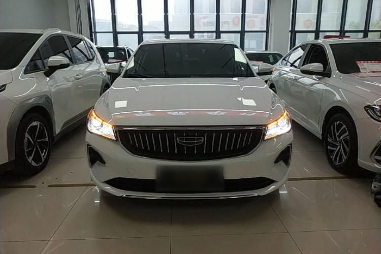 GEELY Emgrand 2022 car image #3