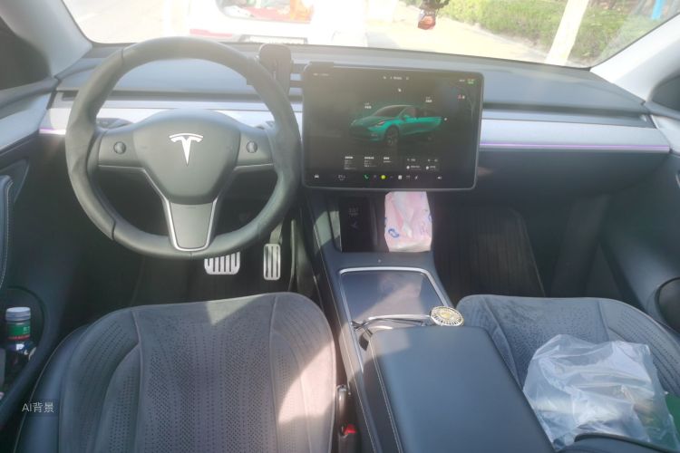 Tesla Model Y 2024 #11 Tesla Model Y 2024 immagine di auto #11