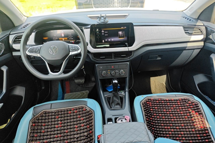 Volkswagen Tharu 2024 car image #7
