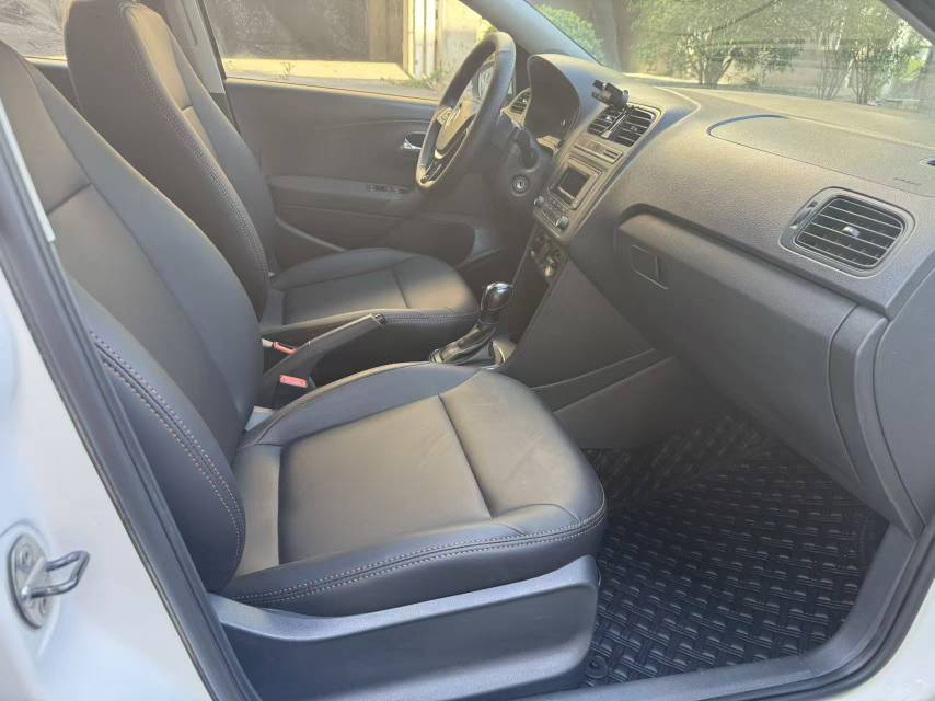 Volkswagen Polo 2016 #8 Volkswagen Polo 2016 car image #8