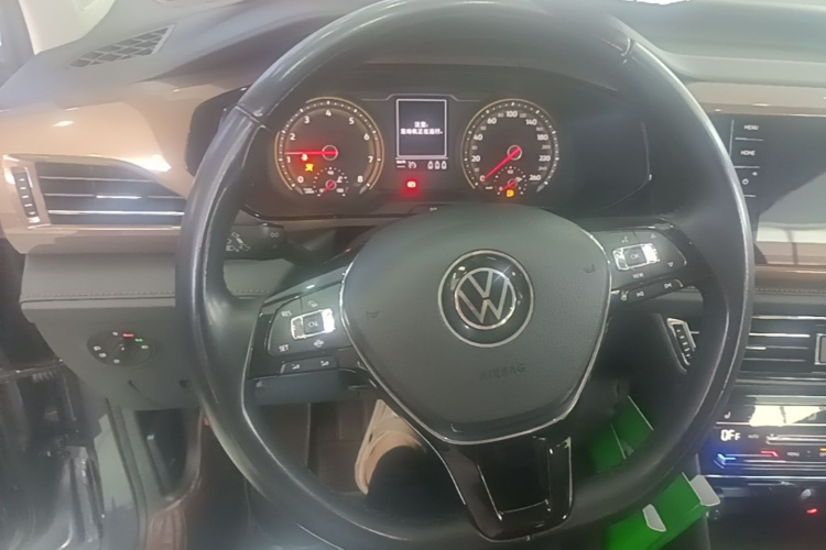 Volkswagen Tharu 2020 imagem de carro #11