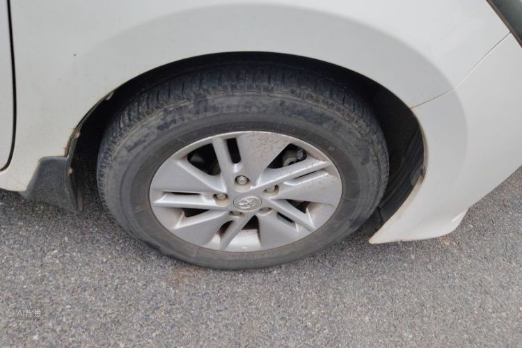 Toyota Corolla 2016 immagine di auto #9