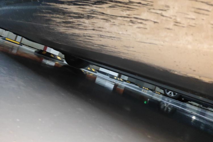 Tesla Model 3 2022 car image #19