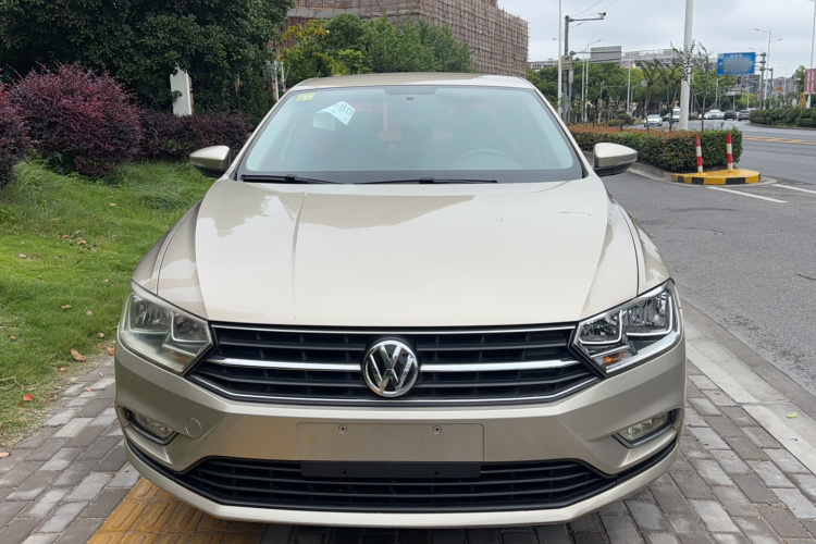 Volkswagen Bora 2018 car image #3