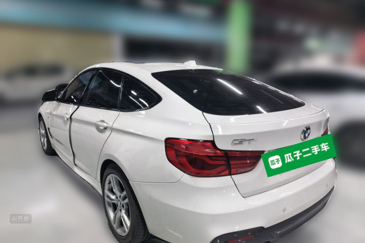 BMW 3 Series GT 2019 imagem de carro #5