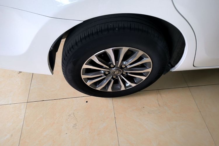 Toyota Corolla 2017 car image #10