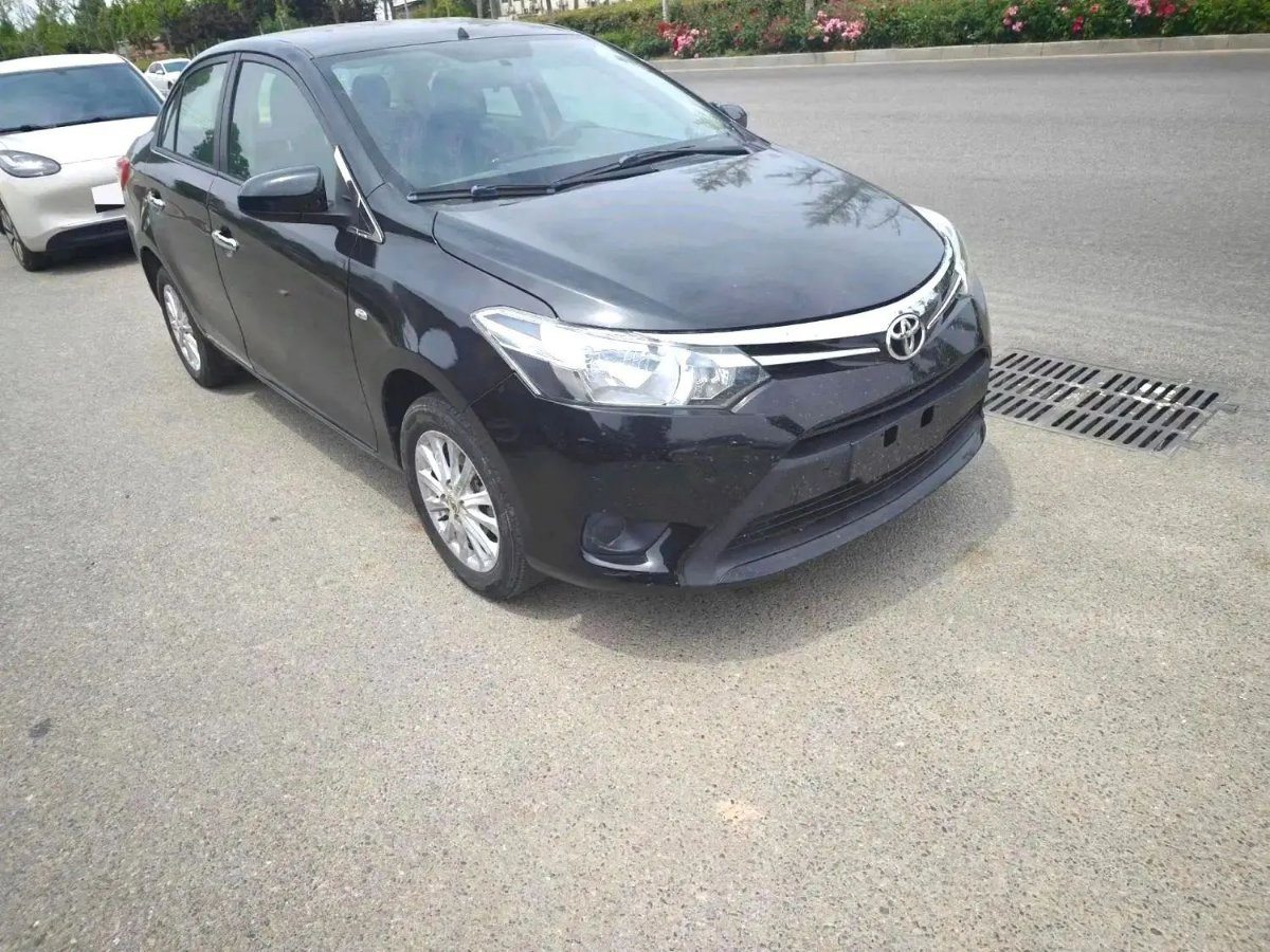 Toyota Vios 2015 car image #2