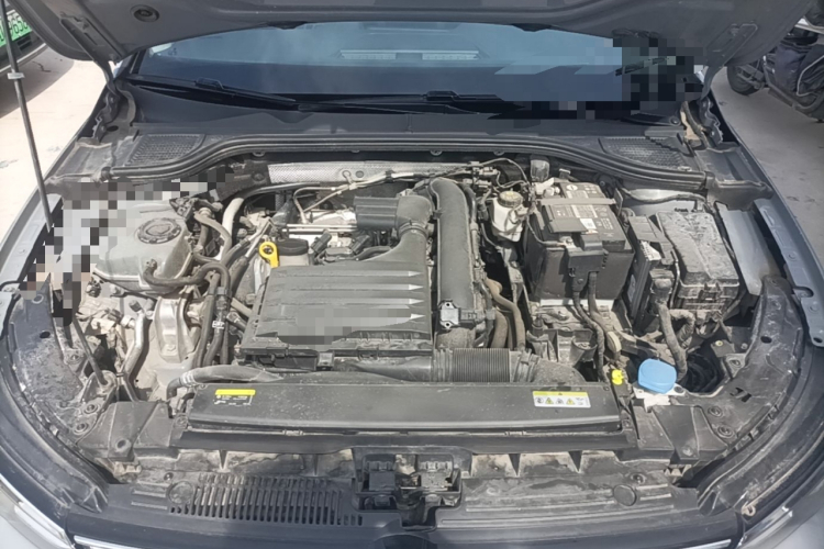 Volkswagen Golf 2022 car image #22