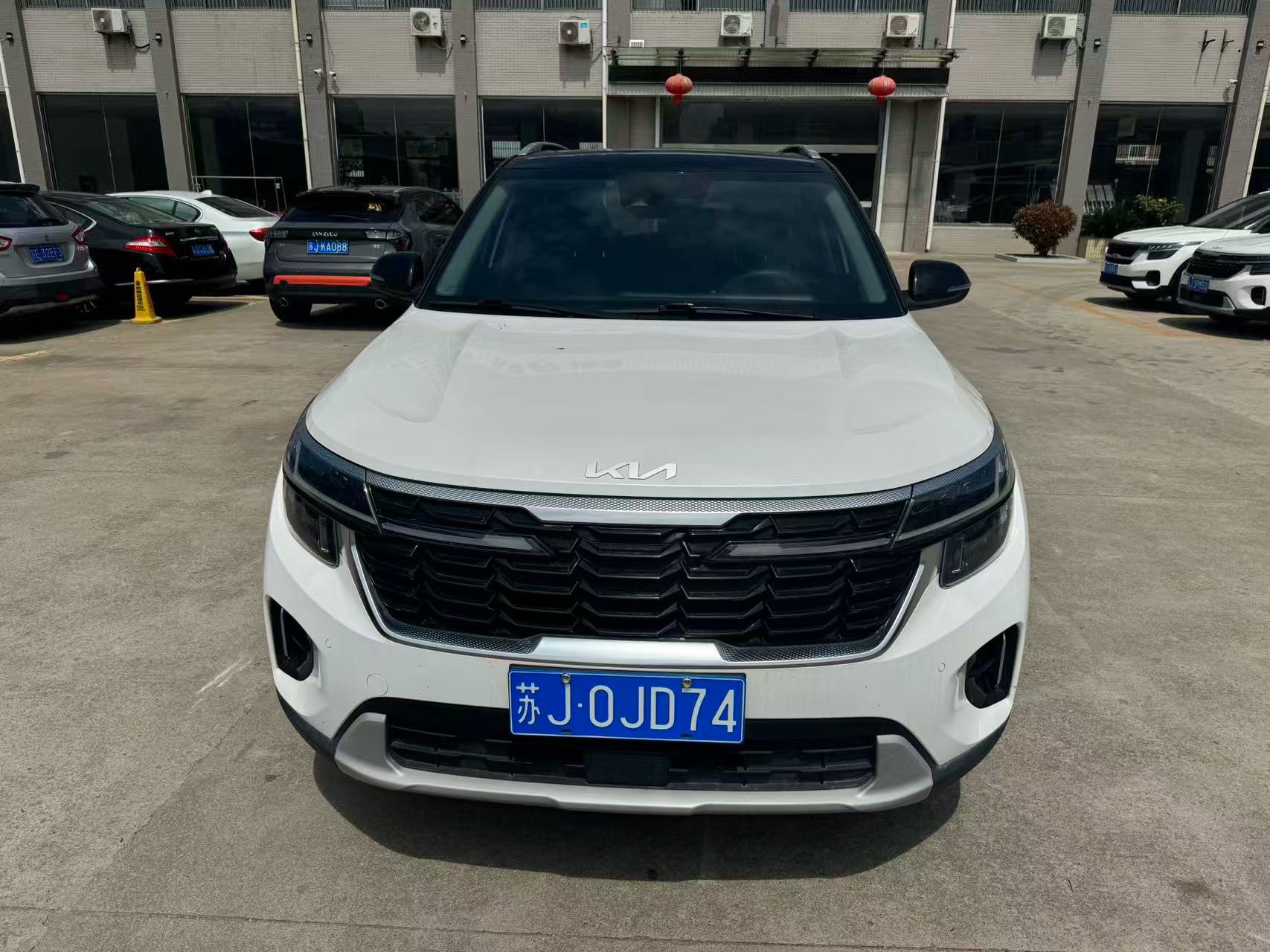 Kia Seltos 2023 #2 Kia Seltos 2023 image de voiture #2