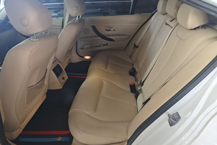 BMW 3 Series 2015 #17 BMW 3 Series 2015 car image #17