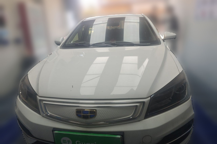 GEELY Emgrand New Energy 2015 car image #3