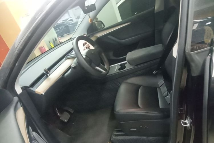 Tesla Model Y 2022 #15 Tesla Model Y 2022 immagine di auto #15