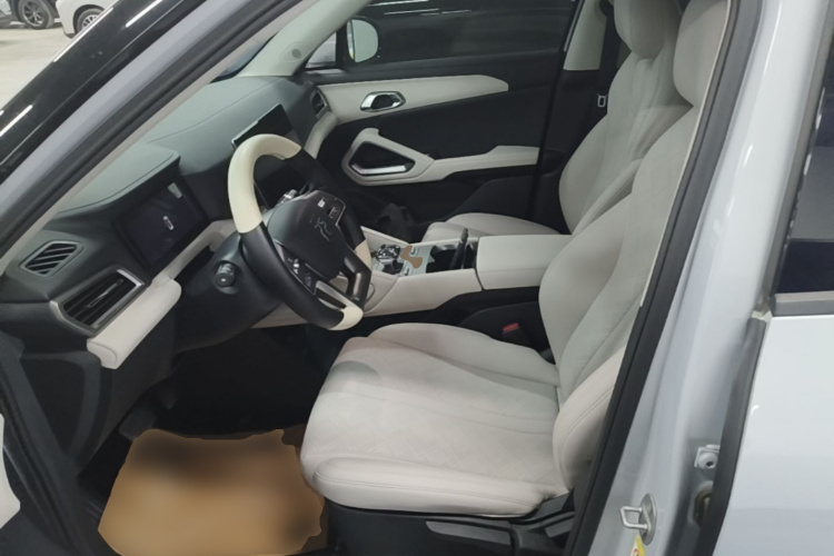 BYD YuanUP 2024 car image #15