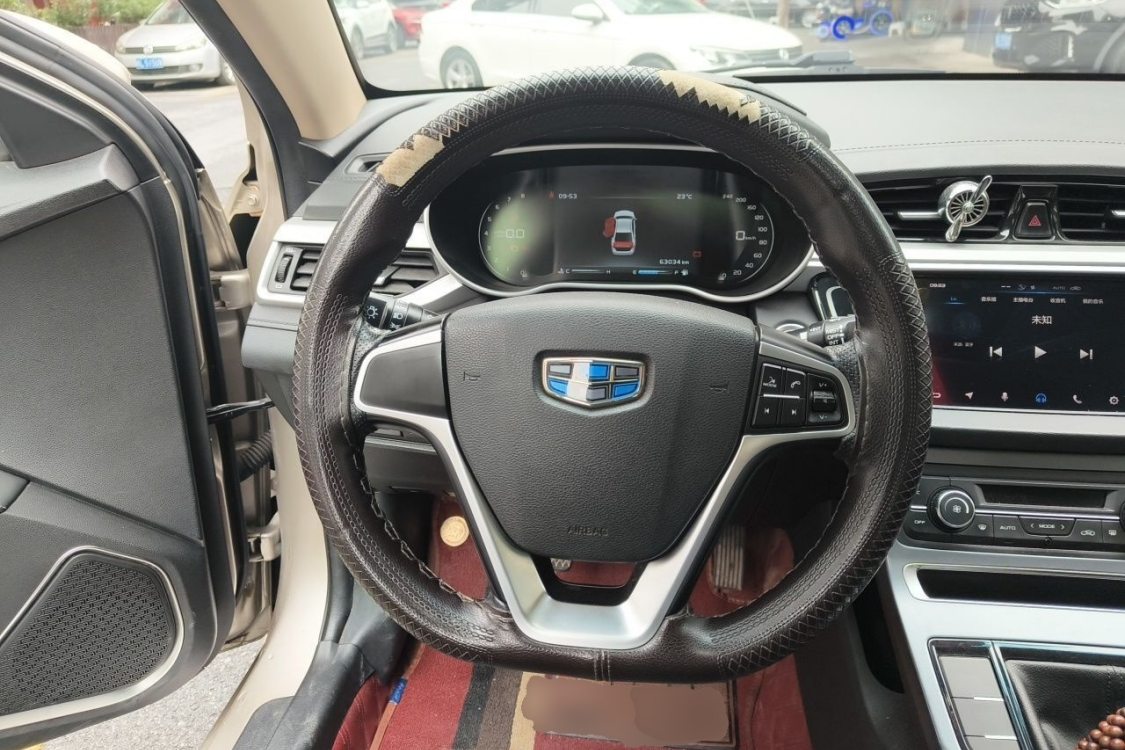 GEELY Emgrand 2018 image de voiture #23