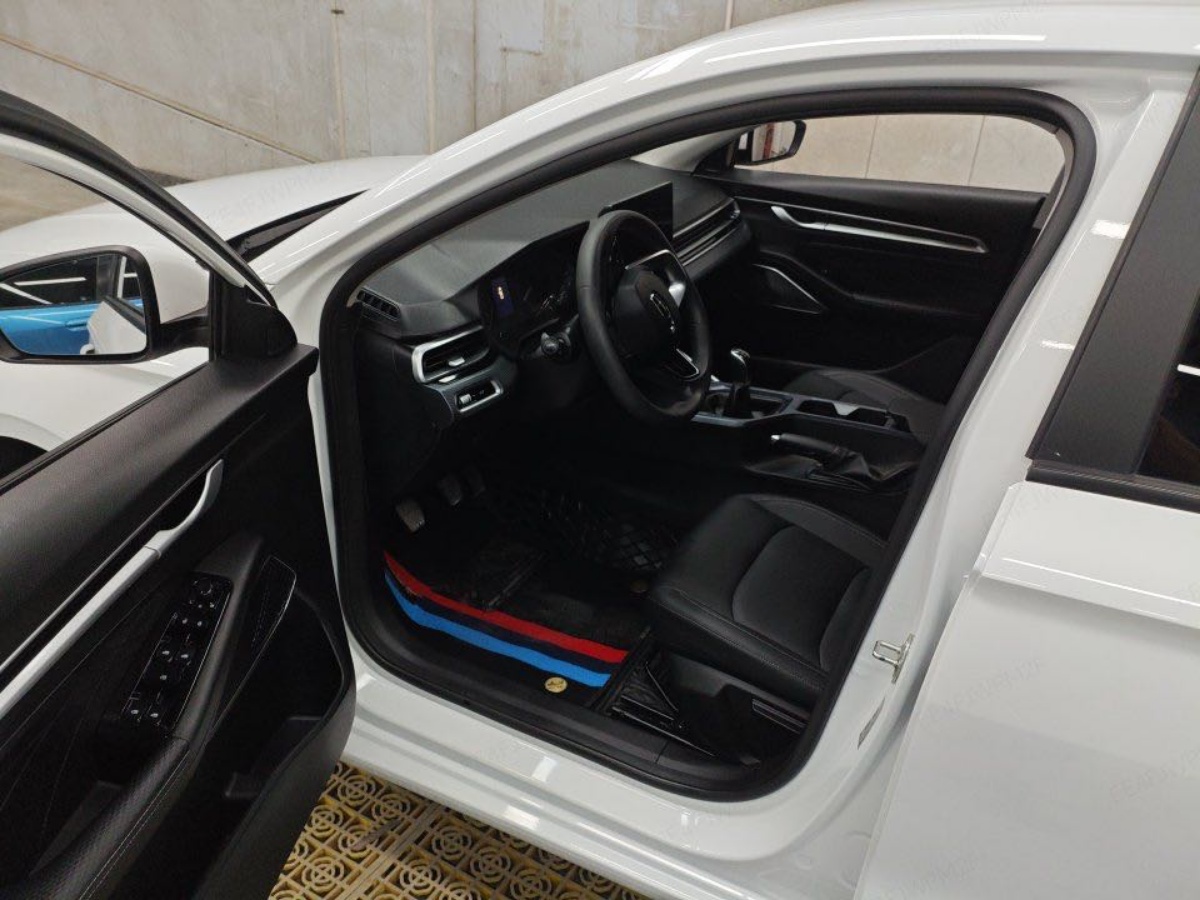 GEELY Emgrand 2023 car image #6