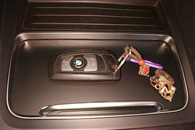 BMW 3 Series 2016 #14 BMW 3 Series 2016 car image #14