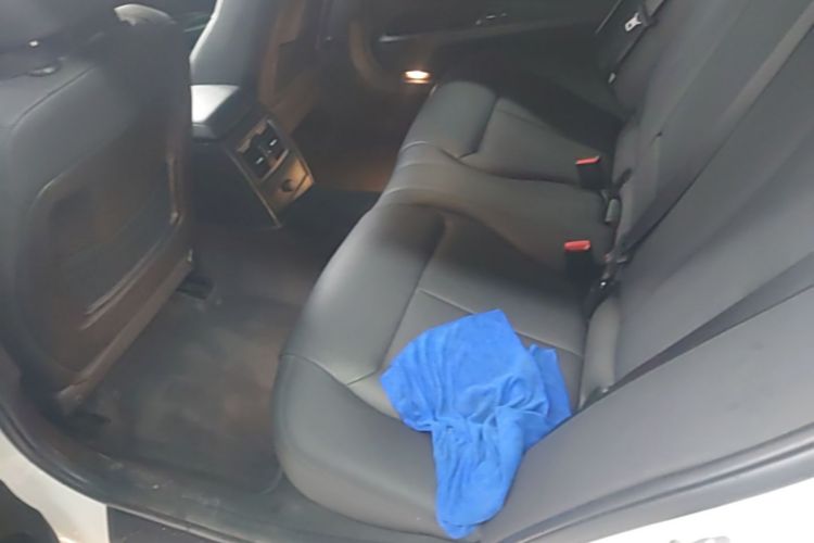 BMW 3 Series 2017 #17 BMW 3 Series 2017 car image #17
