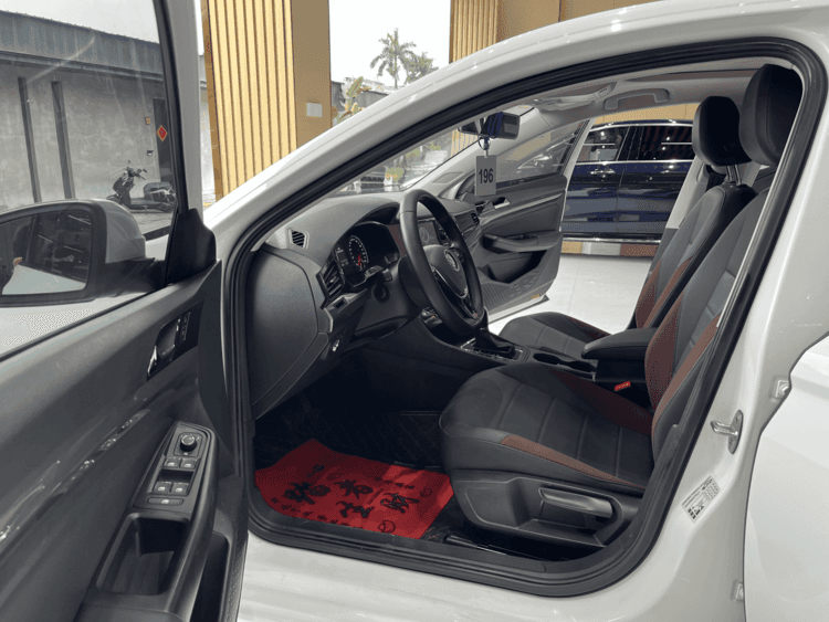 Volkswagen Bora 2020 car image #8