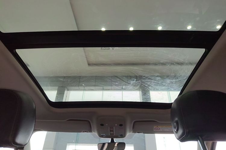 Audi Q3 2021 immagine di auto #18