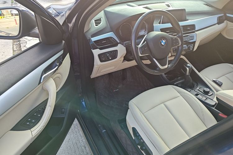 BMW X1 2019 #12 BMW X1 2019 car image #12