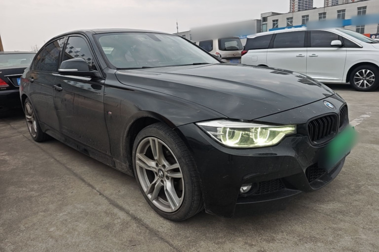 BMW 3 Series 2018 صورة سيارة #4