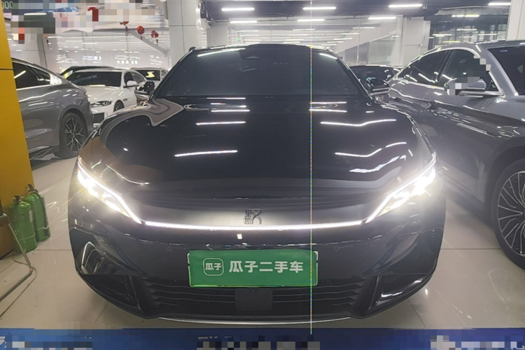 BYD Han 2024 #3 BYD Han 2024 car image #3