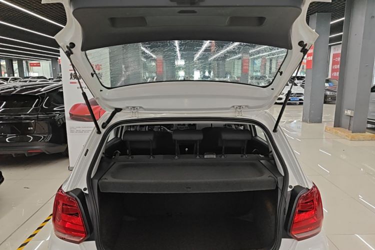 Volkswagen Polo 2019 #22 Volkswagen Polo 2019 car image #22