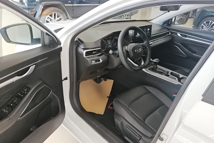 2023 #16 2023 immagine di auto #16