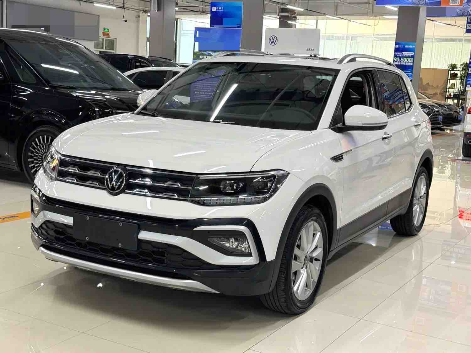 Volkswagen T-Cross 2023 car image 