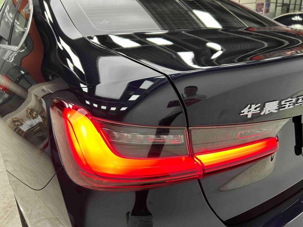 BMW 3 Series 2023 #8 BMW 3 Series 2023 car image #8