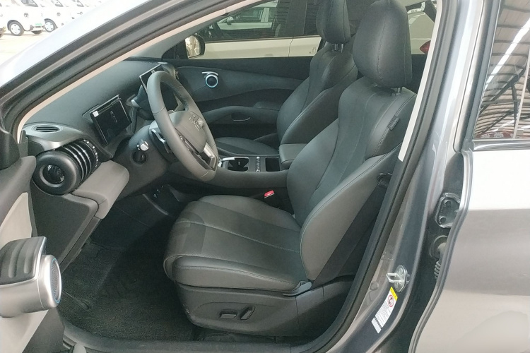 比亚迪 元PLUS 2025 汽车图片 #15