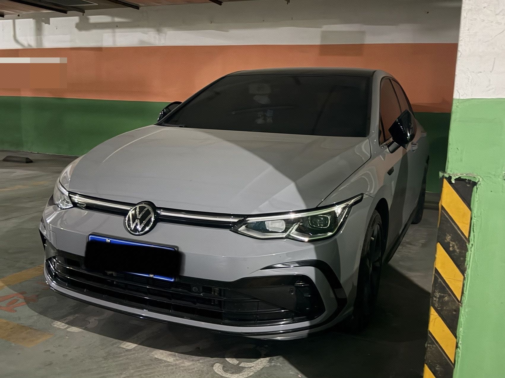 2023 2023 immagine di auto