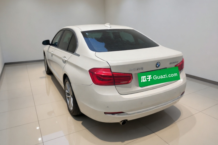 BMW 3 Series 2016 #5 BMW 3 Series 2016 car image #5
