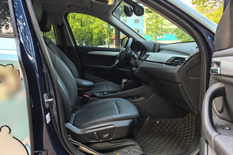 BMW X1 2019 #23 BMW X1 2019 car image #23