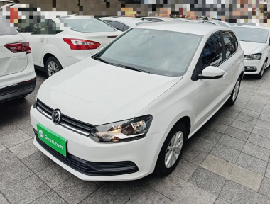Volkswagen Polo 2016 car image 