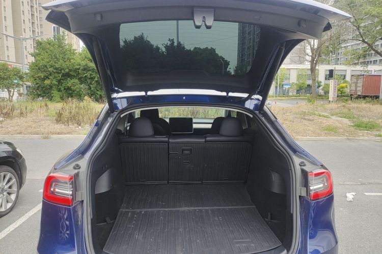 Tesla Model Y 2022 #19 Tesla Model Y 2022 car image #19