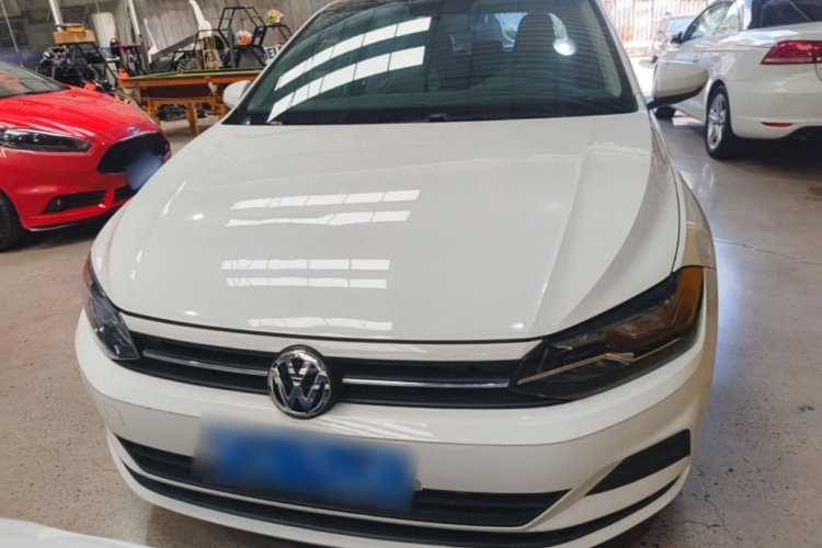 Volkswagen Polo 2019 car image #3