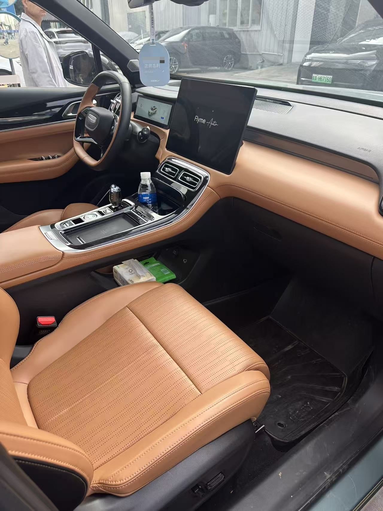 GEELY Boyue L 2025 #4 GEELY Boyue L 2025 car image #4