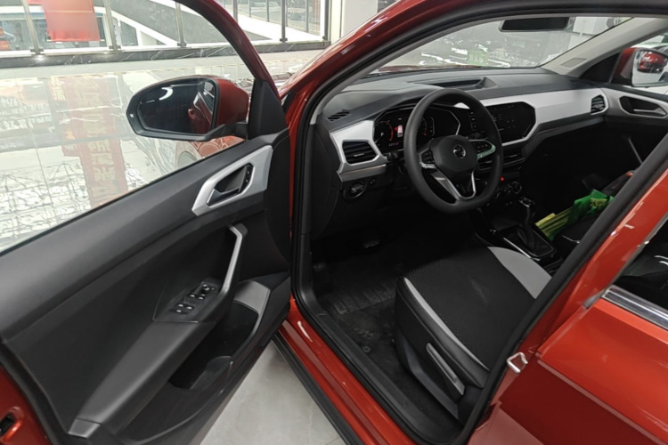 Volkswagen Tacqua 2021 #16 Volkswagen Tacqua 2021 car image #16