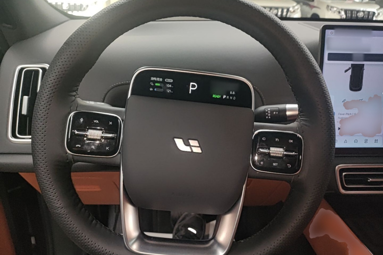 Li L7 2025 image de voiture #11