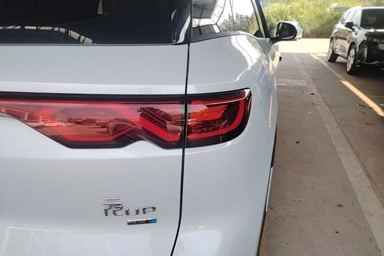 BYD YuanUP 2025 #8 BYD YuanUP 2025 car image #8