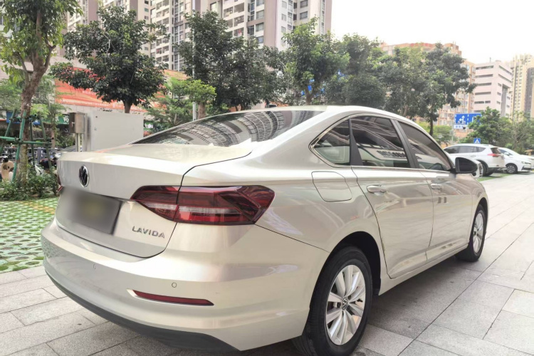 Volkswagen Lavida 2021 car image #8