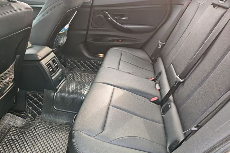 BMW 3 Series GT 2019 car image #19