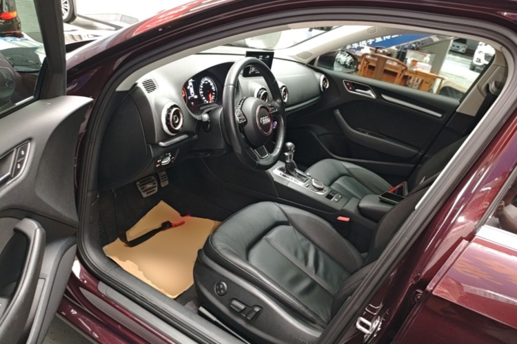 Audi A3 2016 immagine di auto #12